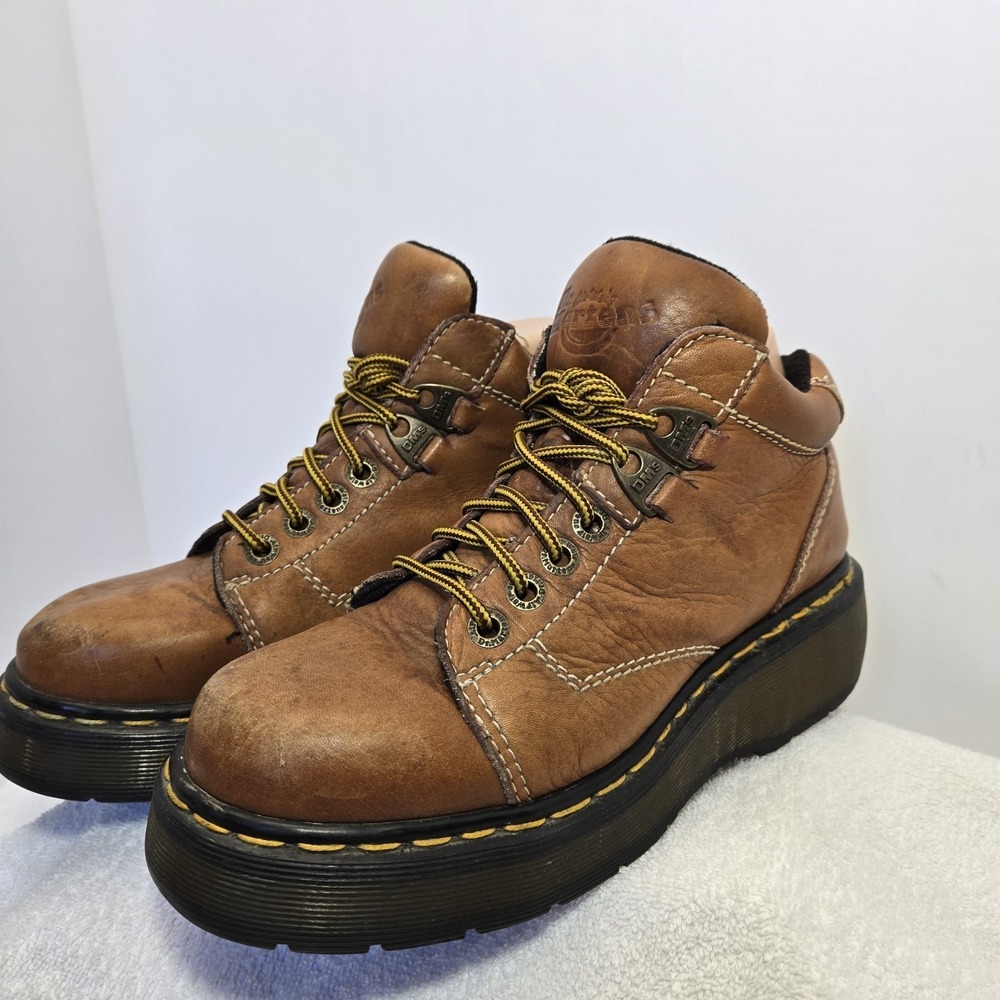 Vtg Dr. Martens 9365 Made In England Size 6 Light Brown Leather DM's Ankle Shoes